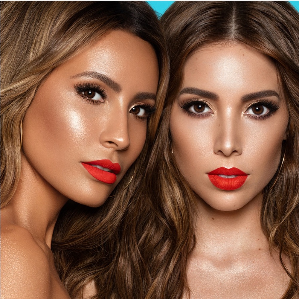 DESI x KATY lippies